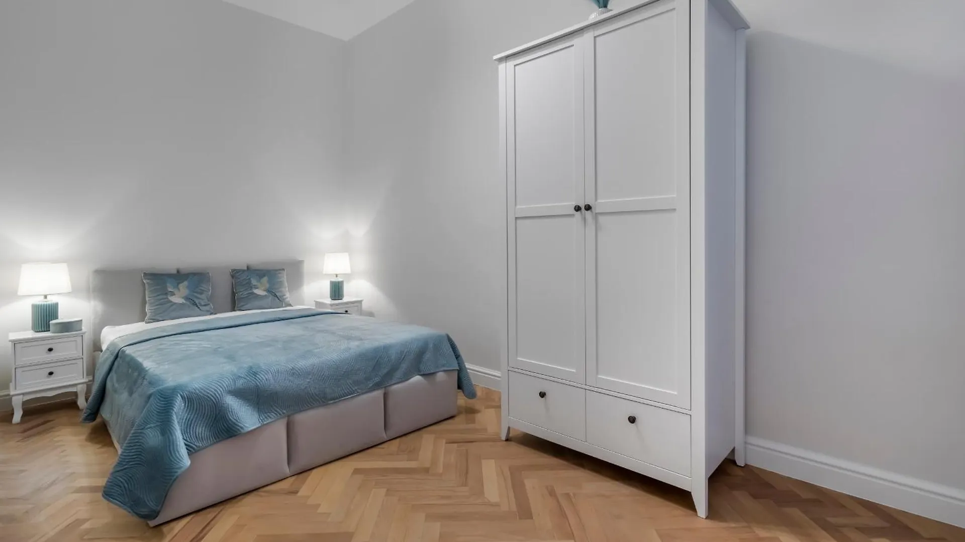 Varsovia Lux Suite Daire